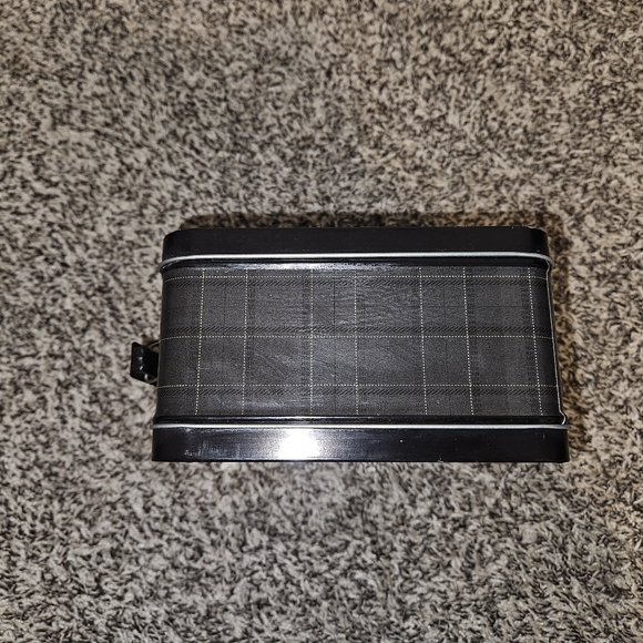 Loungefly Tinkerbell Grung Lunch Box - Picture 4 of 13